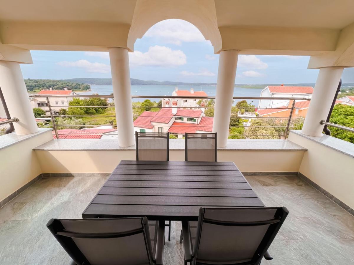 Livi - Luxury Sea View Appartments Apartmán Medulin
