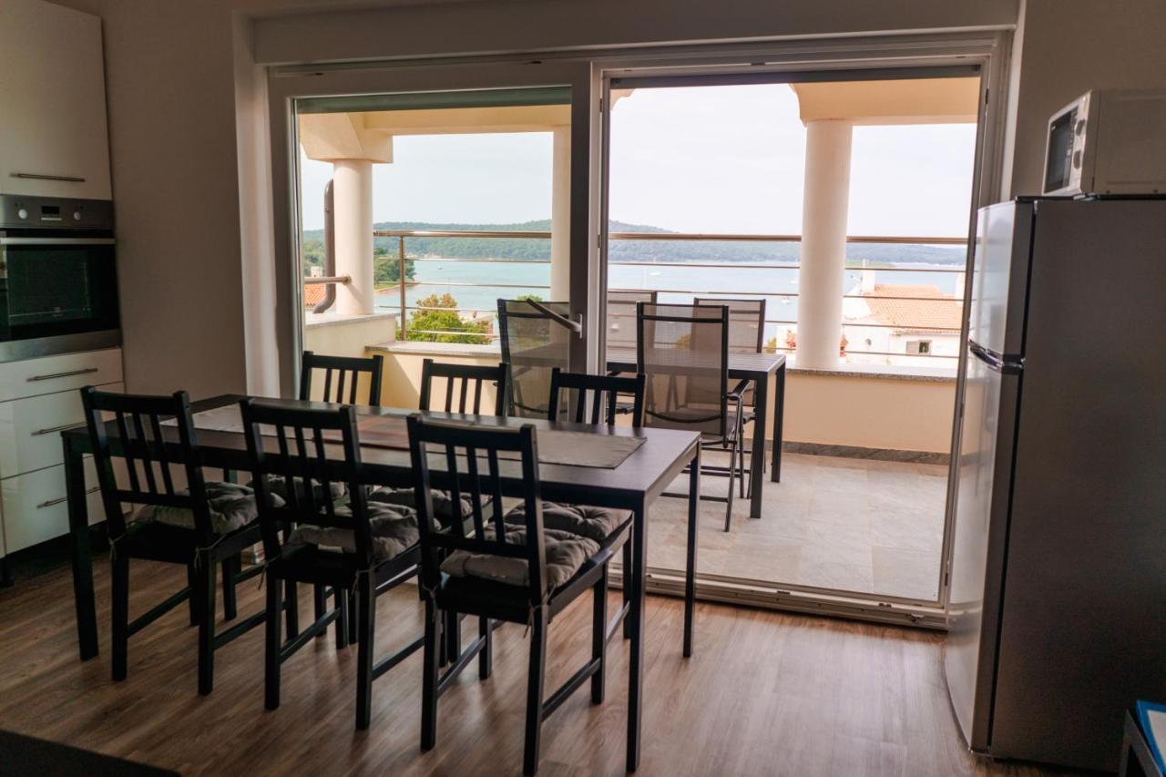 Livi - Luxury Sea View Appartments *