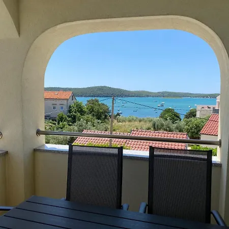 Villa Livi - Luxury Sea View Appartments Medulin Exterior photo