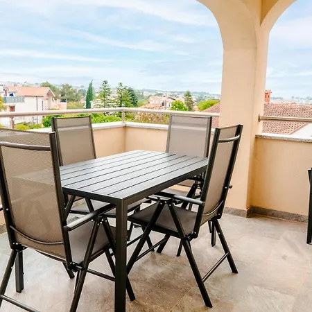 Villa Livi - Luxury Sea View Appartments Medulin Exterior photo