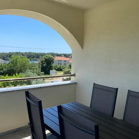 Villa Livi - Luxury Sea View Appartments Medulin Exterior photo