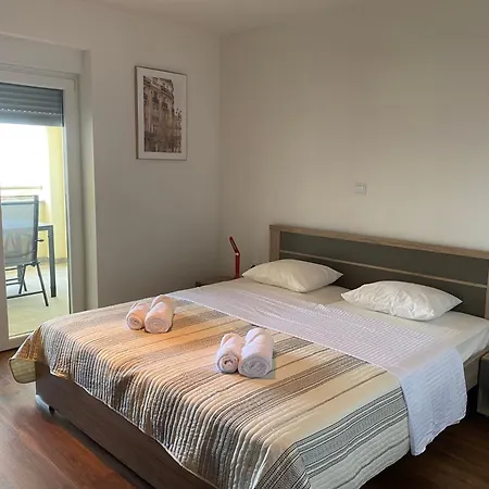Villa Livi - Luxury Sea View Appartments Medulin Exterior photo
