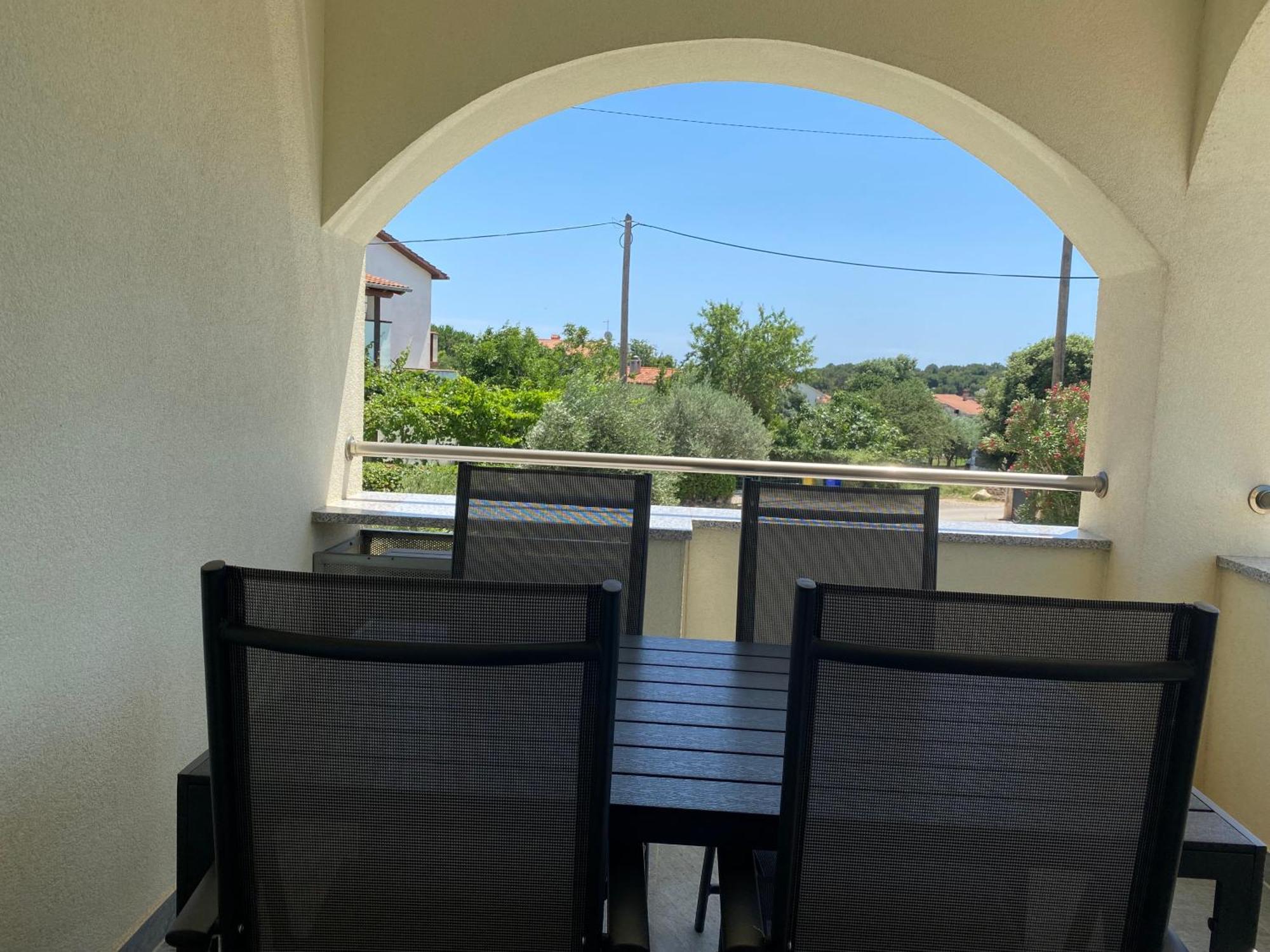 Livi - Luxury Sea View Appartments